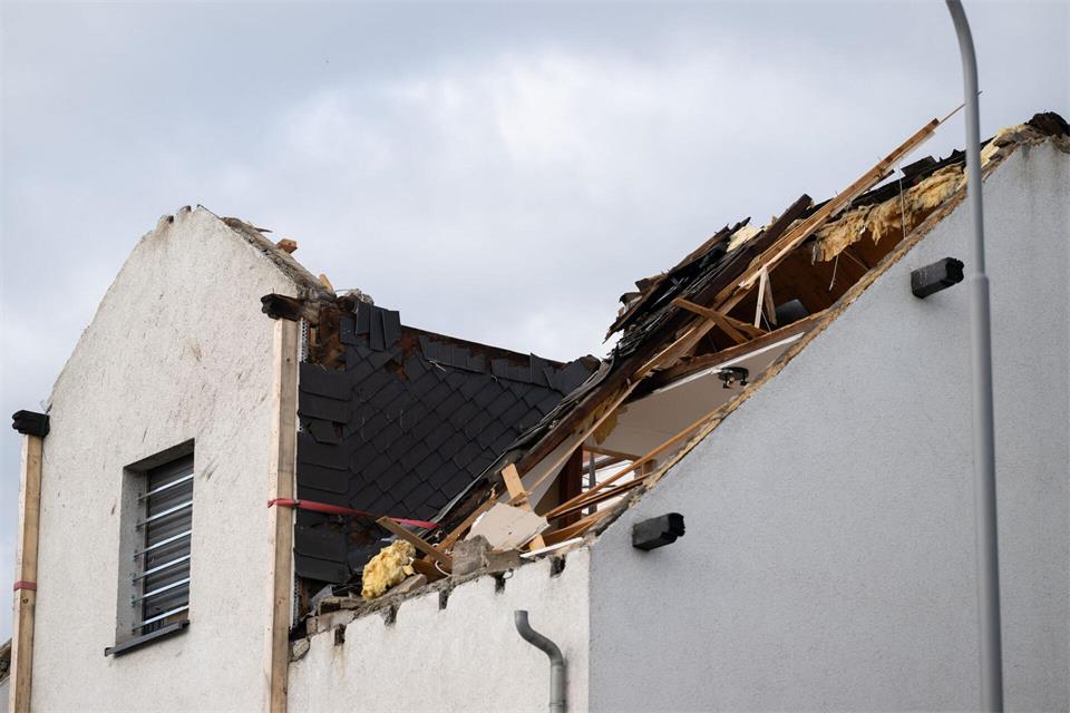 Wie stark der Tornado war, muss noch analysiert werden.Boris Roessler/dpa