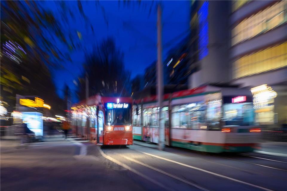 Wie wird das Deutschlandticket 2026 finanziert? (Archivbild)Klaus-Dietmar Gabbert/dpa