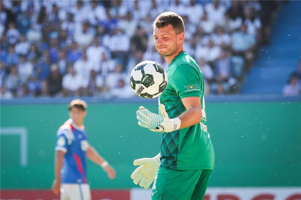 Wieder ohne Gegentor: Hansa-Torwart Benjamin Uphoff.Christian Charisius/dpa