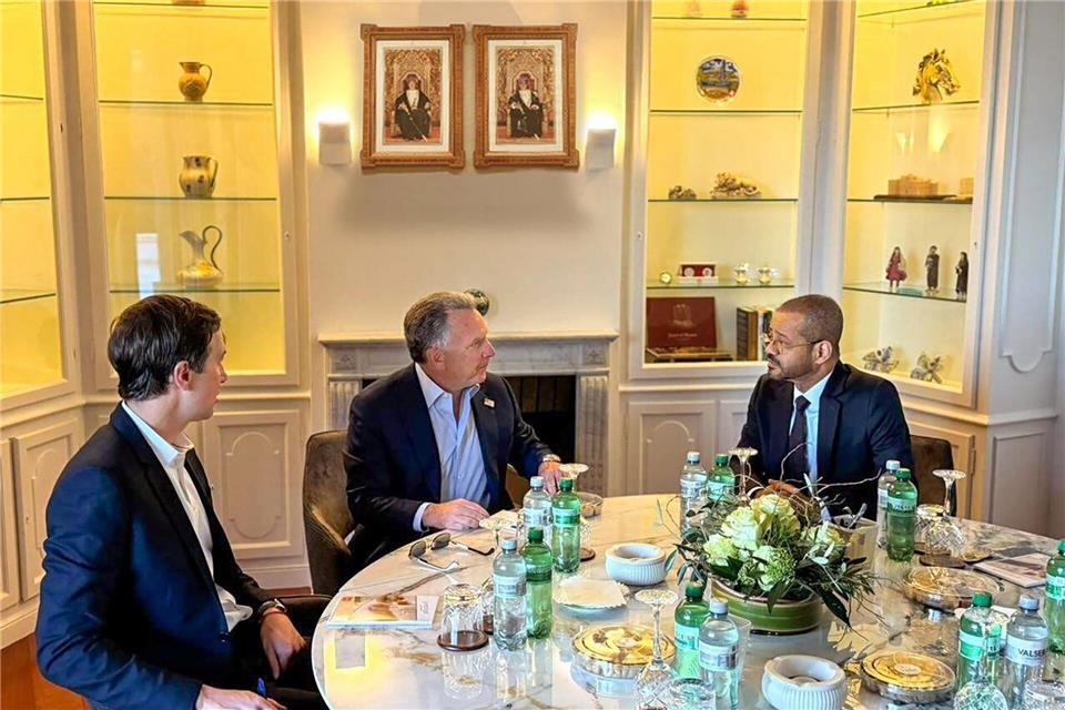 Wieder vermittelt der Oman zwischen den USA und dem Iran.Uncredited/Foreign Ministry of Oman/AP/dpa