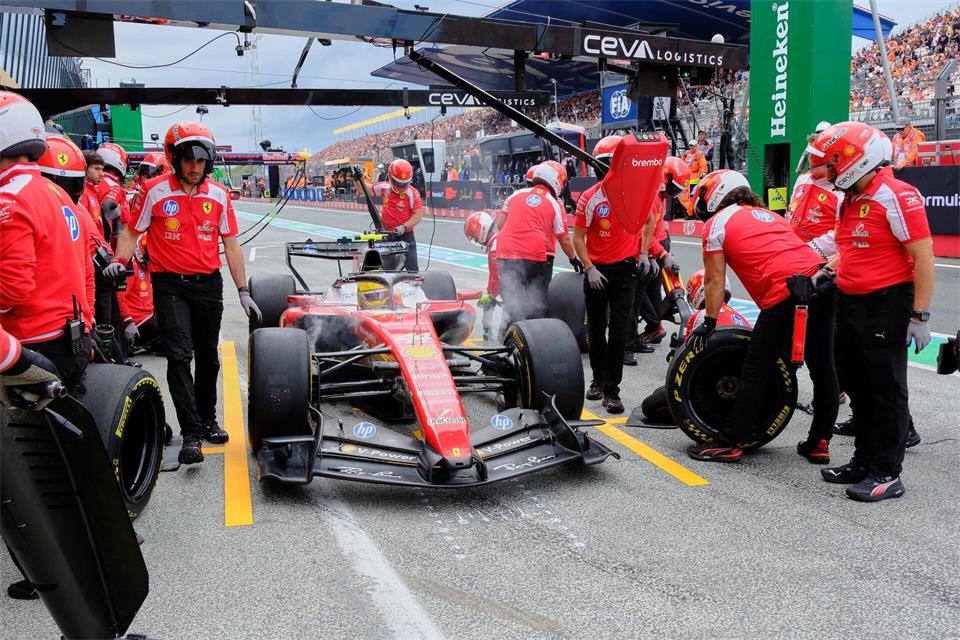 Wieder wird Ferraris Taktik zum Problem. Patrick Post/AP/dpa