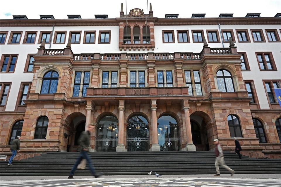 Wiesbaden bringt Erfahrung aus eigenen Digitalisierungsprojekten ein. (Archivbild)Michael Brandt/dpa