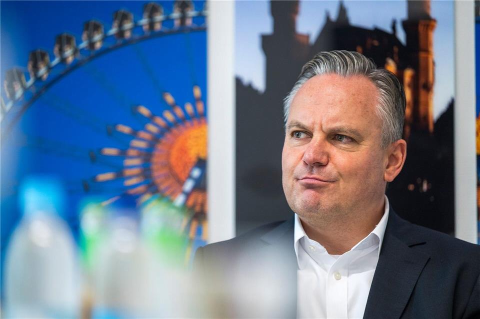 Wiesn-Chef Scharpf sagt: Das Oktoberfest sei kein Freizeitpark. (Archivbild)Peter Kneffel/dpa