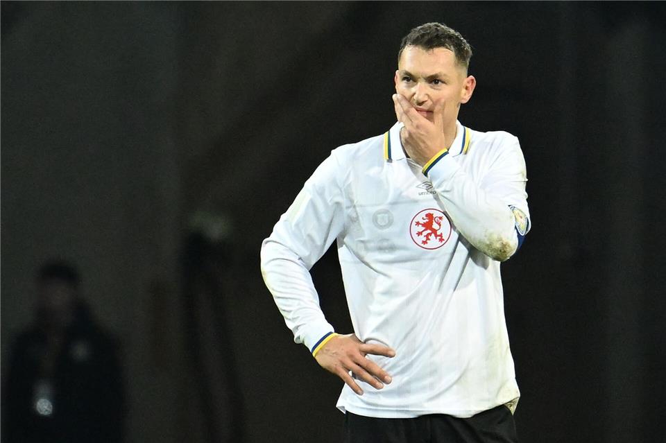 Will Eintracht Braunschweig verlassen und wurde aus dem Kader gestrichen: Kapitän Sven Köhler.   Swen Pförtner/dpa