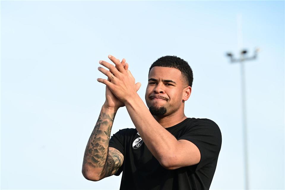 Will den SC Freiburg verlassen: Noah Atubolu. (Archivbild)Bernd Weißbrod/dpa