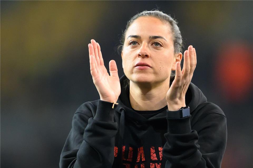 Will mit dem FCI „Stress“ auslösen: Trainerin Wittmann. (Archivbild)Robert Michael/dpa