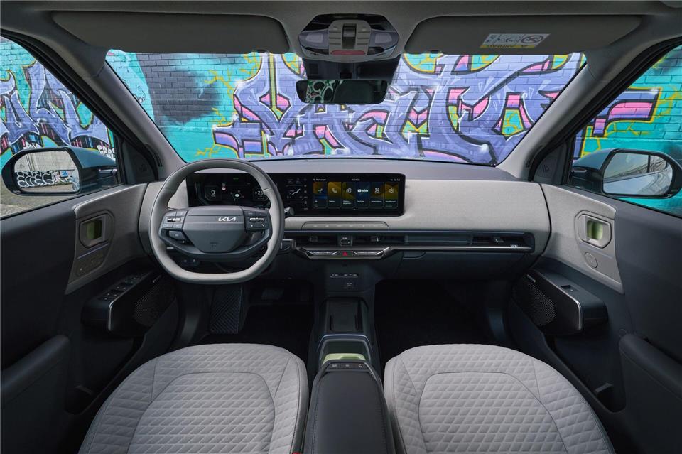 Willkommen im Kia: Der Tester lobt die Materialauswahl und die wohnliche Atmosphäre.Kia/dpa-tmn