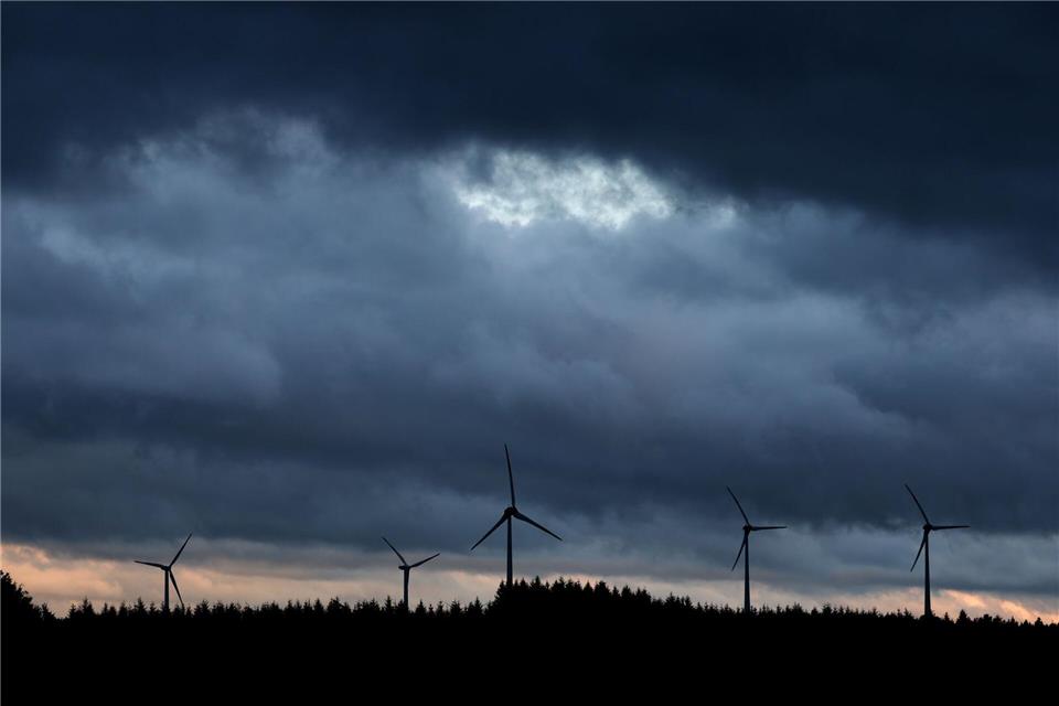 Windräder im Wald sorgten für Bürgerproteste. (Archivbild)Karl-Josef Hildenbrand/dpa