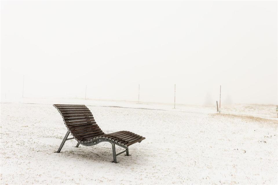 Bilder des Tages  Wintereinbruch auf dem Feldberg: Schnee, Nebel und Wind in Baden-WürttembergPhilipp von Ditfurth/dpa