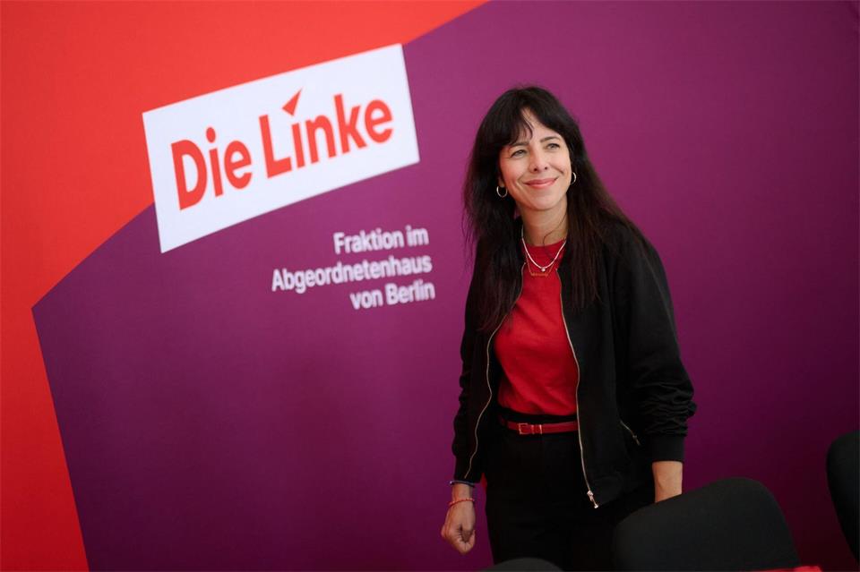 Wird Elif Eralp ins Rote Rathaus in Berlin einziehen? Für die Linke gibt es noch einige Hürden (Archivbild). Sebastian Gollnow/dpa