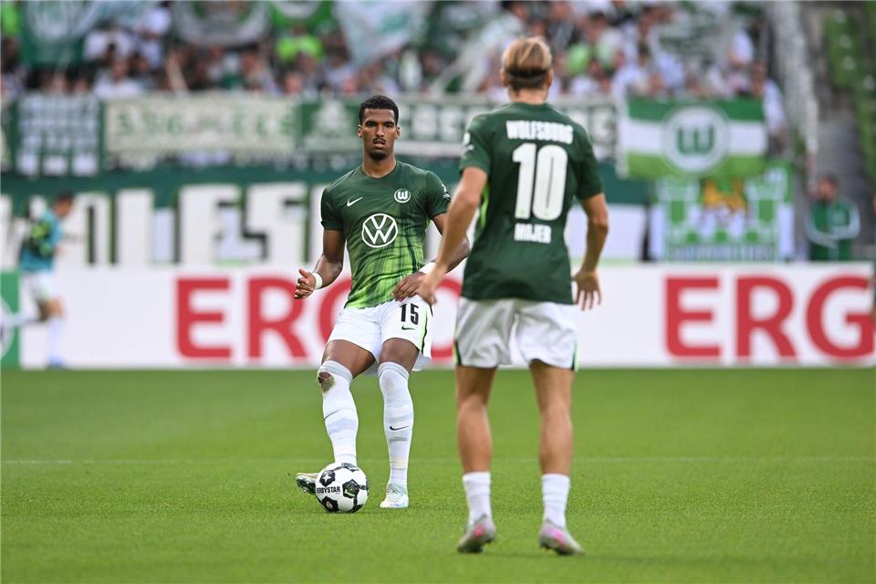 Wird auf einmal gebraucht: Abwehrspieler Moritz Jenz vom VfL Wolfsburg.Carmen Jaspersen/dpa