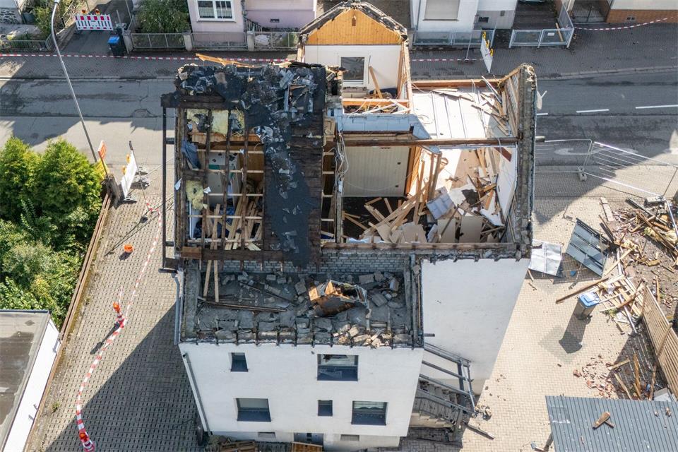 Wird bei einem Sturm die Immobilie stark beschädigt, springt die Wohngebäudeversicherung ein.picture alliance/dpa