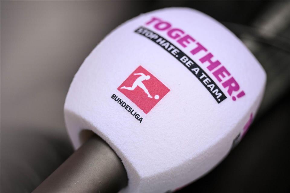 Wird die Bundesliga auch irgendwann einen Namenssponsor haben? (Archivbild)Harry Langer/dpa