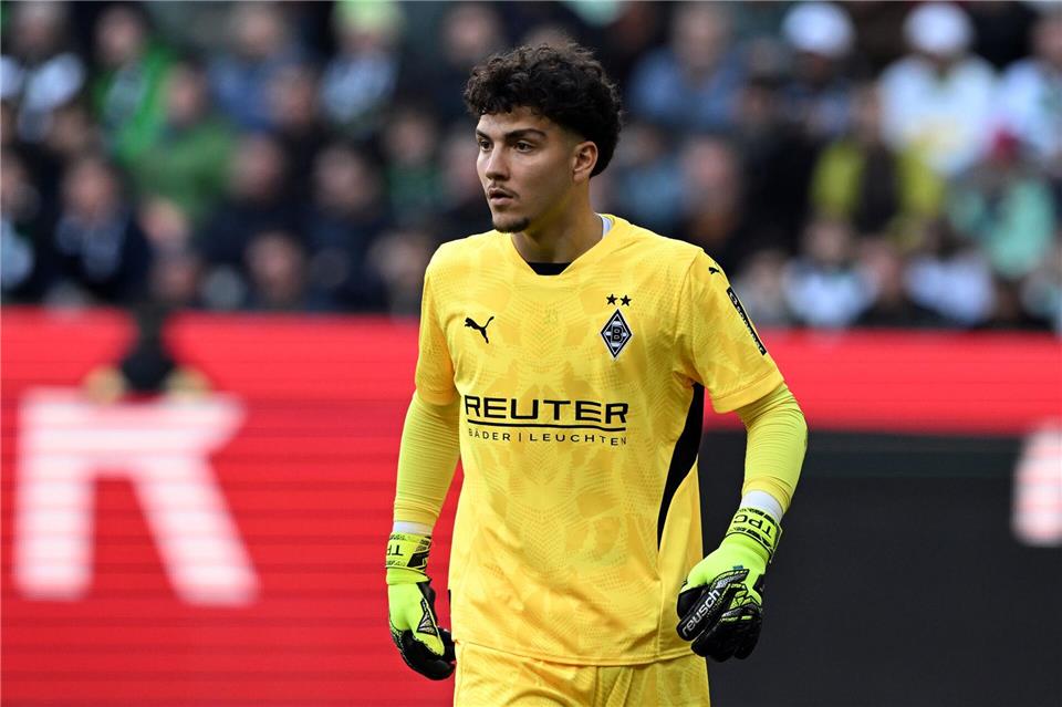 Wird für eine Saison nach Belgien verliehen: Borussia Keeper Tiago Pereira Cardoso. (Archivbild) Federico Gambarini/dpa