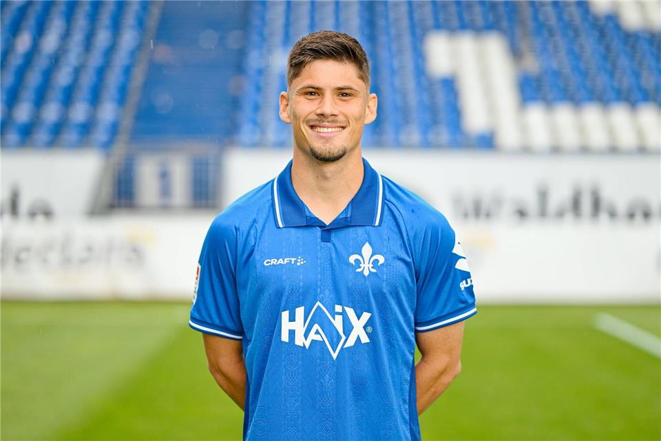 Wird nach Österreich verliehen: Darmstadts Leon KlassenUwe Anspach/dpa