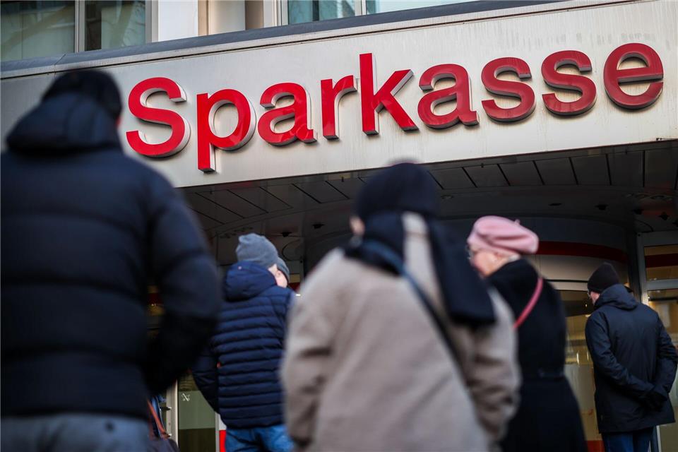 Wirklich sicher? Erst im Dezember hatten mehrere spektakuläre Schließfachaufbrüche in Deutschland für Schlagzeilen gesorgt.Christoph Reichwein/dpa