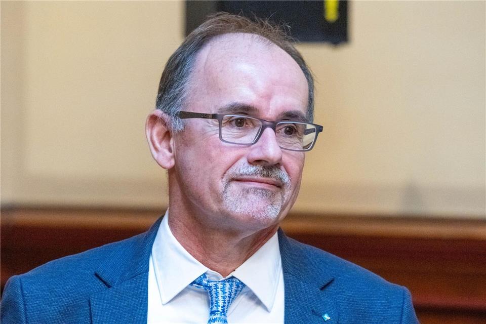 Wirtschaftsminister Wolfgang Blank kann Krankenhaus wieder verlassen. Stefan Sauer/dpa