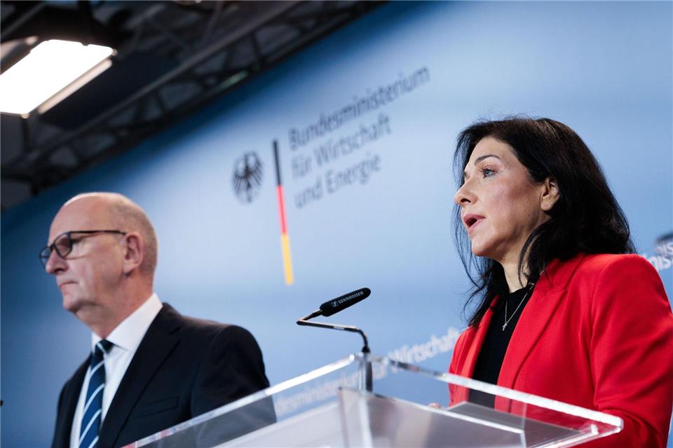 Wirtschaftsministerin Reiche macht neue Vorschläge zugunsten des Nordens und Ostens beim Bau neuer Gaskraftwerke. (Archivbild)Carsten Koall/dpa