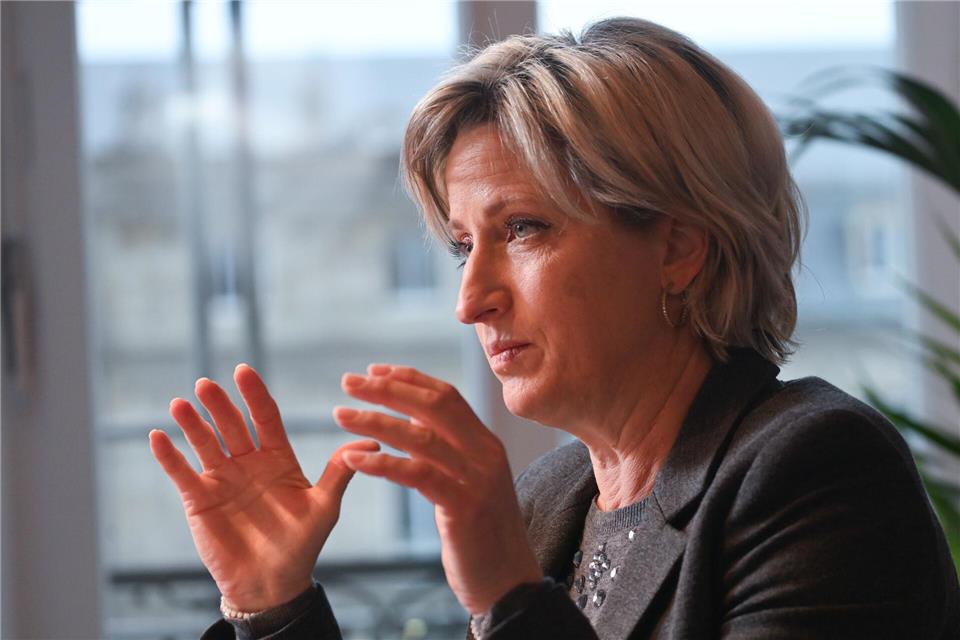 Wirtschaftsministerin plant Erstattung bereits gezahlter Corona-Hilfen. (Foto-Archiv)Bernd Weißbrod/dpa