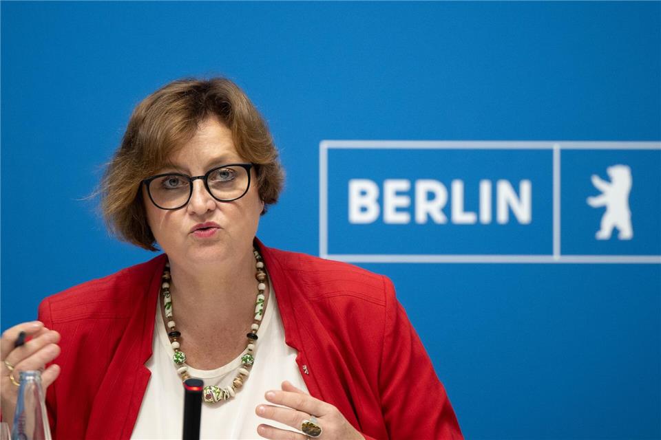 Wissenschaftssenatorin Ina Czyborra (SPD) sieht im Beschluss zu den Hochschulverträgen einen wichtigen Schritt nach vorn. (Archivbild) Sebastian Gollnow/dpa