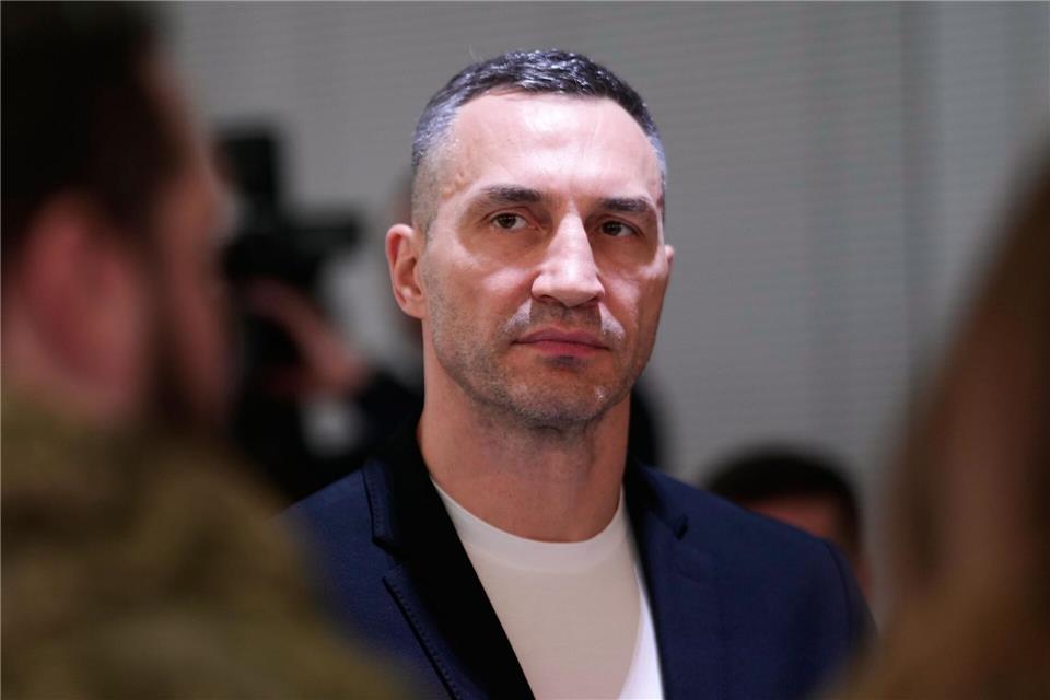 Wladimir Klitschko kritisiert das IOC wegen des Ausschlusses von Wladislaw Heraskewytsch scharf.Markus Schreiber/AP/dpa
