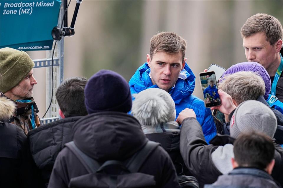 Wladyslaw Heraskewytsch sprach nach dem Training mit Journalisten.Alessandra Tarantino/AP/dpa