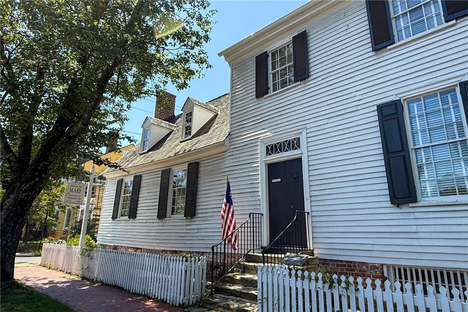 Wo Washingtons Mutter ihre letzten Jahre verbrachte: das Mary Washington House in Fredericksburg, dessen Manager Kevin Anderson ist.Verena Wolff/dpa-tmn