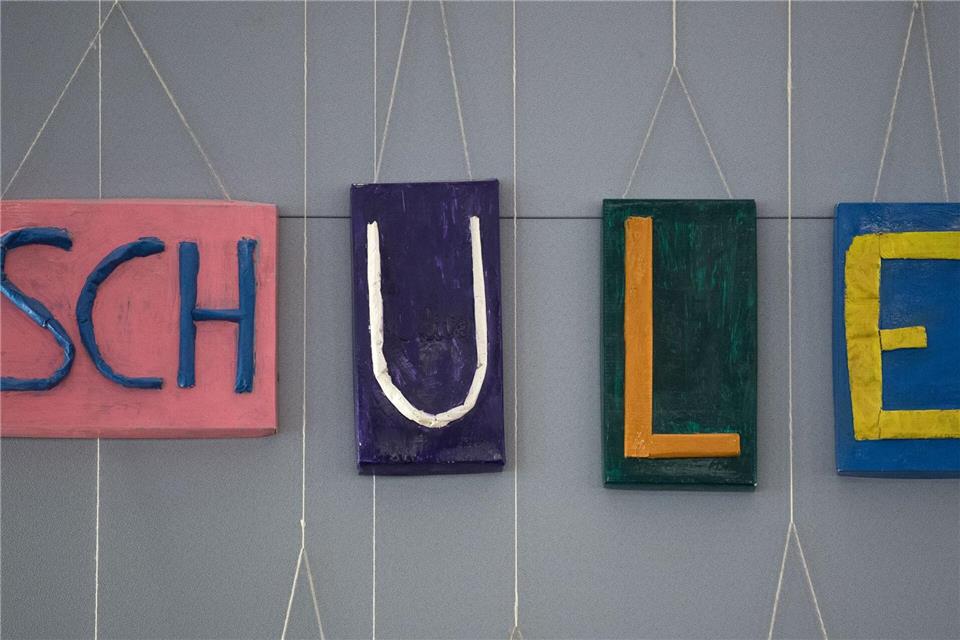 Wo die Menschen in Rheinland-Pfalz am 22. März ihr Kreuz machen, dürfte auch von der Schulpolitik abhängen. (Symbolbild)Fabian Sommer/dpa