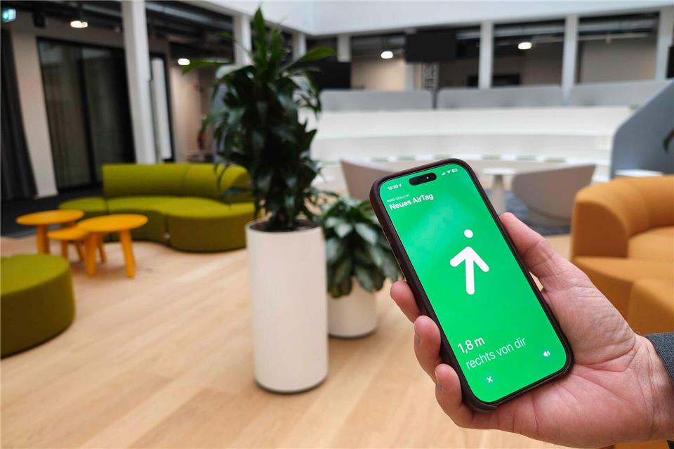 Wo ist der Schlüsselbund? Bis zu 50 Prozent mehr Reichweite soll es mit dem neuen Airtag geben.Markus Lenhardt/dpa/dpa-tmn