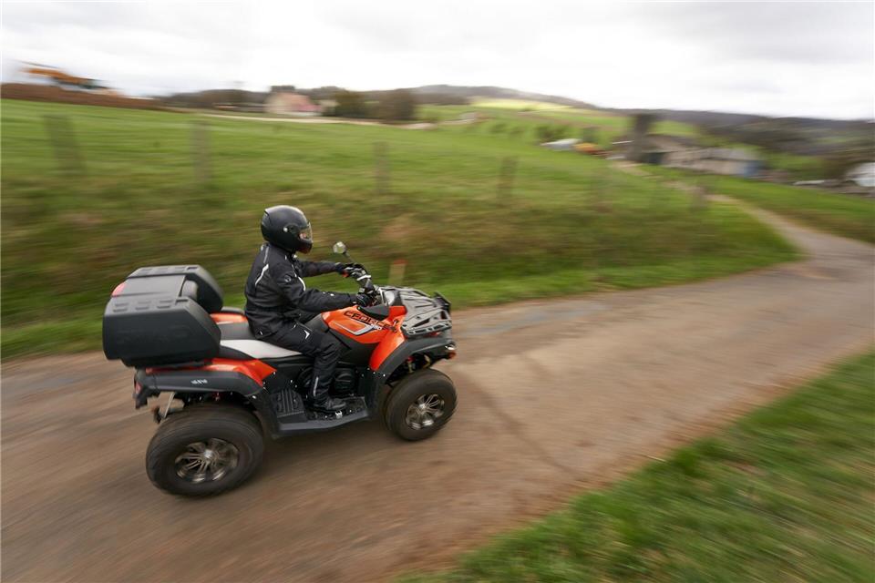 Wohin die Räder tragen: Für manche sind Quads vollwertige Alltagsfahrzeuge, für manche nur Spaßmobile.picture alliance/dpa