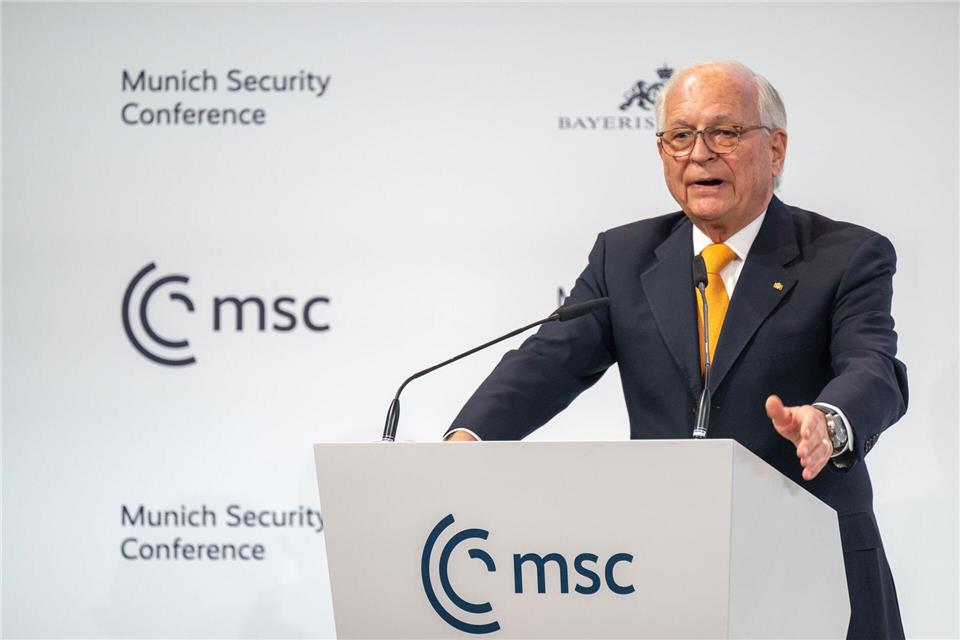 Wolfgang Ischinger leitet die Konferenz 2026.Peter Kneffel/dpa