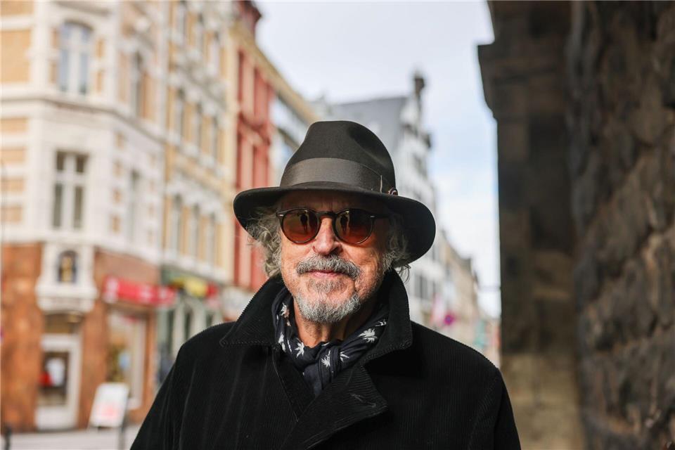 Wolfgang Niedecken findet, dass die katholische Kirche für den laufenden Betrieb des Doms selbst aufkommen muss - anders sieht es bei der Instandhaltung des Weltkulturerbes aus. (Archivbild)Oliver Berg/dpa