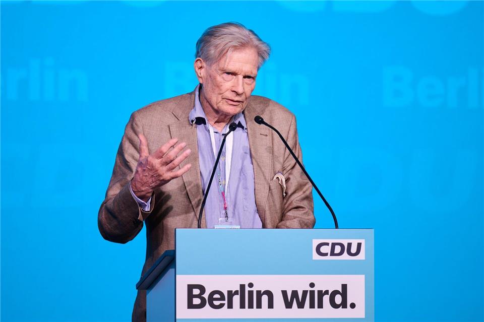 Wolfram Wickert trat beim CDU-Landesparteitag gegen CDU-Landeschef Kai Wegner an. Annette Riedl/dpa