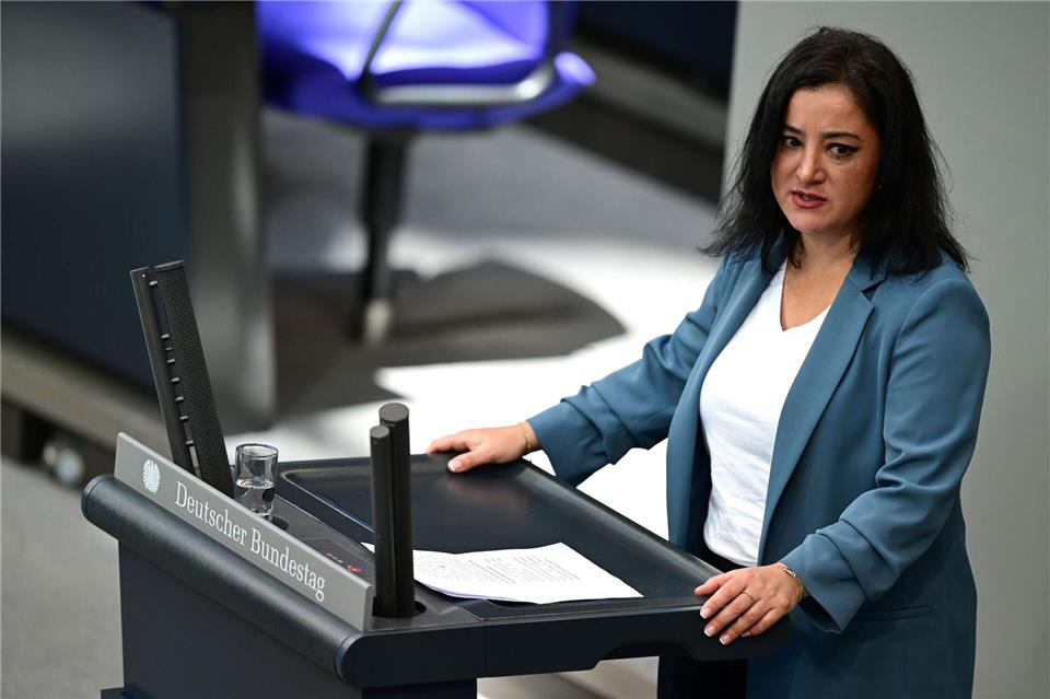 Worum es im Fall der Linke-Politikerin Gökay Akbulut geht, ging aus den Bundestagsdokumenten nicht hervor. (Archivbild)Sebastian Christoph Gollnow/dpa