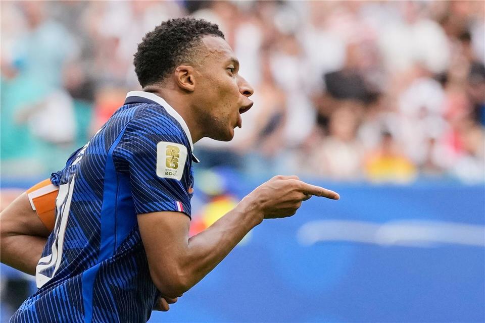 Würde seinen Rekord lieber gegen das WM-Finale tauschen. Rebecca Blackwell/AP/dpa