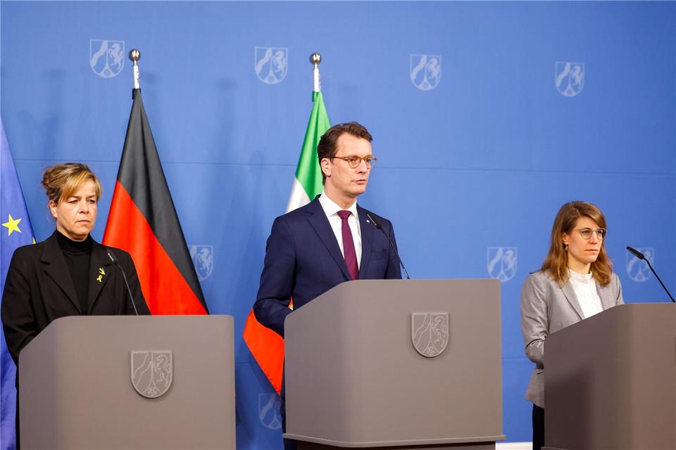 Wüst stimmte dem Rücktritt von Josefine Paul zu.Thomas Banneyer/dpa