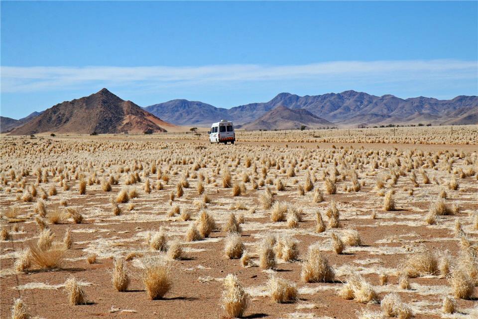 Wüste, so weit das Auge reicht: Für Reisen nach Namibia benötigen deutsche Touristen ab 1. April ein Visum.picture alliance/dpa