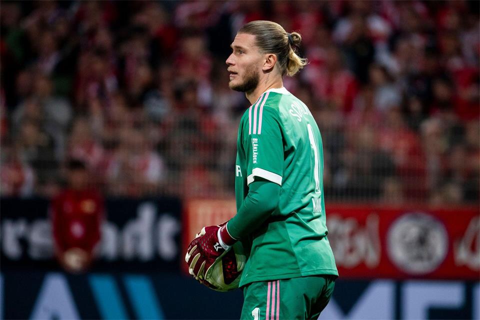 Wurde erneut als Mann des Spiels ausgezeichnet: Schalke-Keeper Loris Karius. Julius Frick/dpa