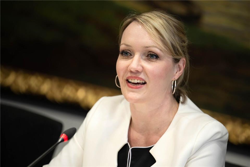 Wurde wiedergewählt: Laura Pooth, DGB-Bezirksvorsitzende Nord. (Archivfoto)Sina Schuldt/dpa