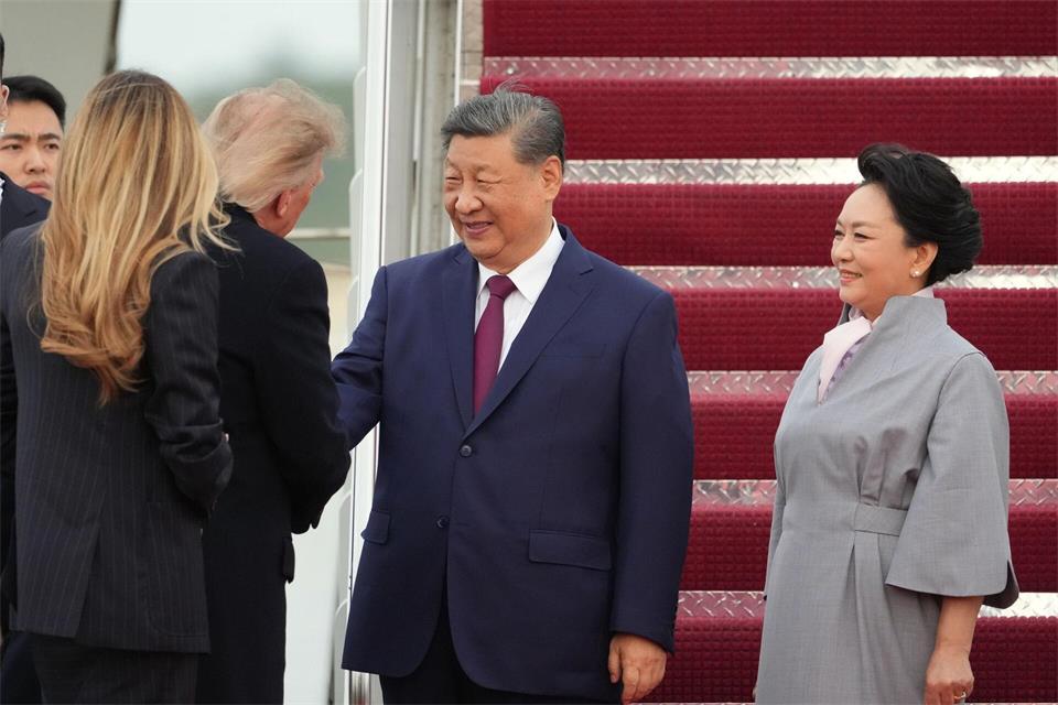 Xi Jinping ist zu seinem Besuch in Washington eingetroffen.Alex Brandon/AP/dpa