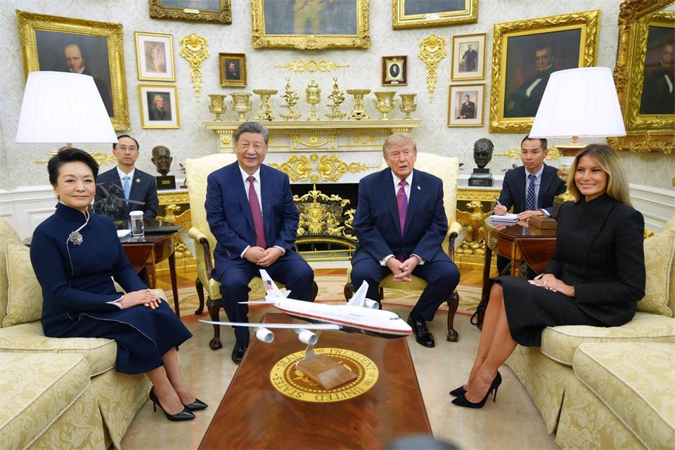 Xi bleibt bis Freitag.Jacquelyn Martin/AP/dpa