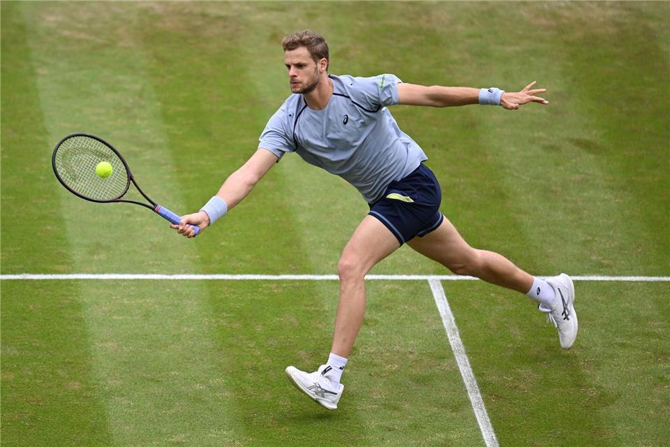 Yannick Hanfmann strebt nun am Sonntag im Doppel mit Jan-Lennard Struff den Titel an.Marijan Murat/dpa