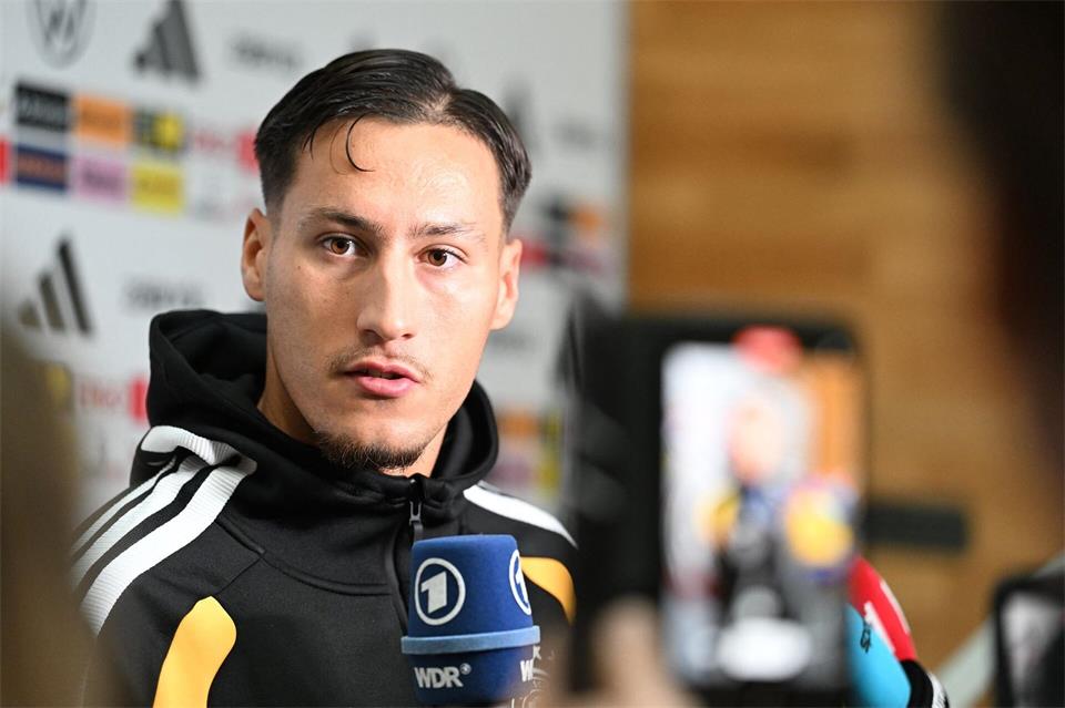 Younes Ebnoutalib hat sich für die DFB-Elf und gegen Einsätze für Marokko entschieden. Federico Gambarini/dpa