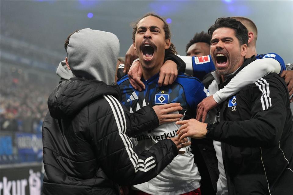 Yussuf Poulsen schießt HSV zum Derbysieg.Marcus Brandt/dpa