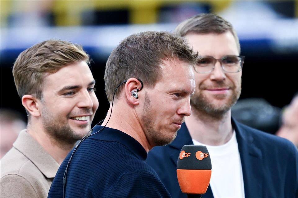 ZDF-Experte Christoph Kramer (l) hat eine klare Meinung zu den Beschwerden von Bundestrainer Julian Nagelsmann nach dem WM-Aus. (Archivbild)Bernd Thissen/dpa