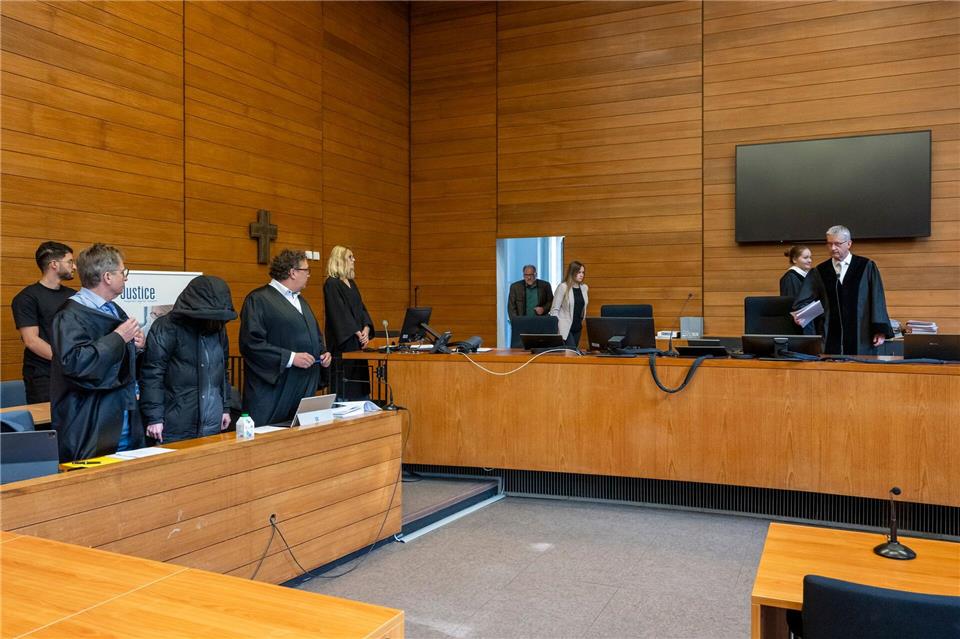 Mutter vor Gericht – Urteil nach Tod zweier Kinder erwartet Zeugen schilderten die Frau als liebevolle Mutter, aber auch psychisch instabil. (Archivbild)Peter Kneffel/dpa