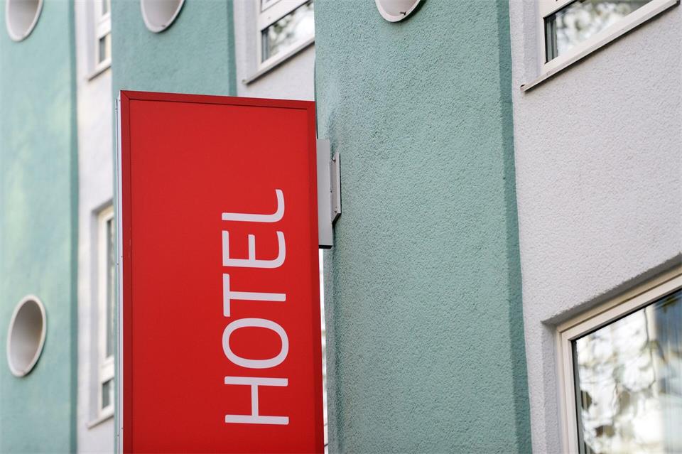 Zimmer frei? Die Anzahl der Hotelübernachtungen ist in NRW gestiegen.Caroline Seidel/dpa