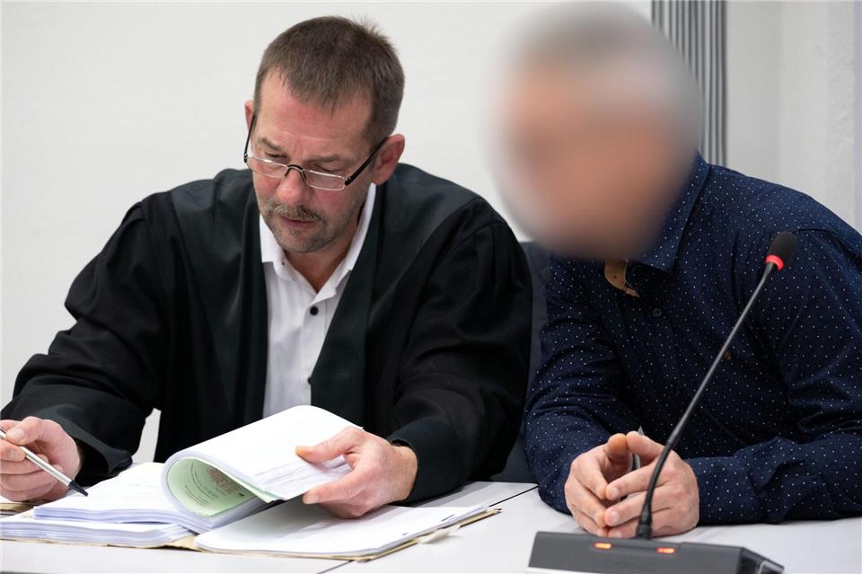 Zu Beginn des Prozesses machte der Angeklagte keine Angaben. Pia Bayer/dpa