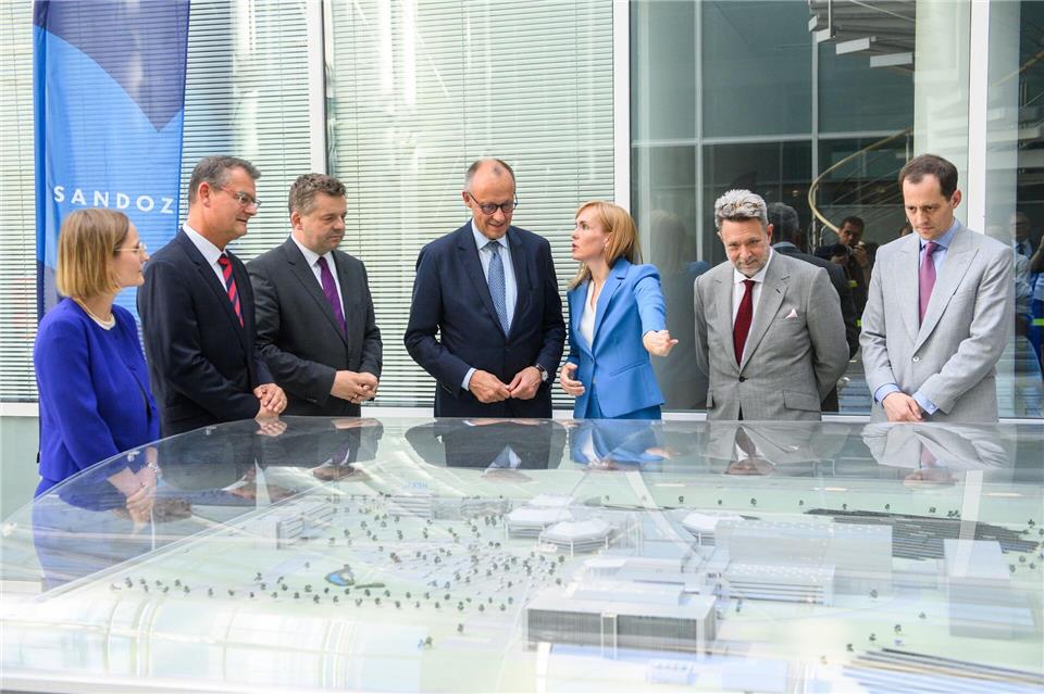 Zu Besuch in Sachsen-Anhalt: Bundeskanzler Friedrich Merz (CDU).Klaus-Dietmar Gabbert/dpa