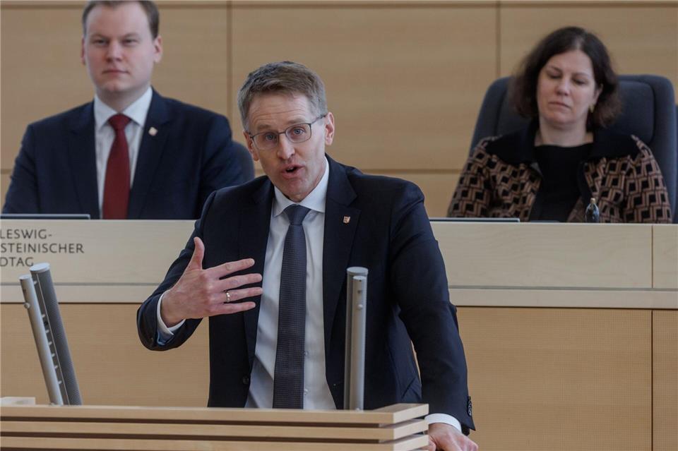 Zu Dänemark bestehe keine Schönwetter-Freundschaft, sagt Ministerpräsident Daniel Günther (CDU).Markus Scholz/dpa